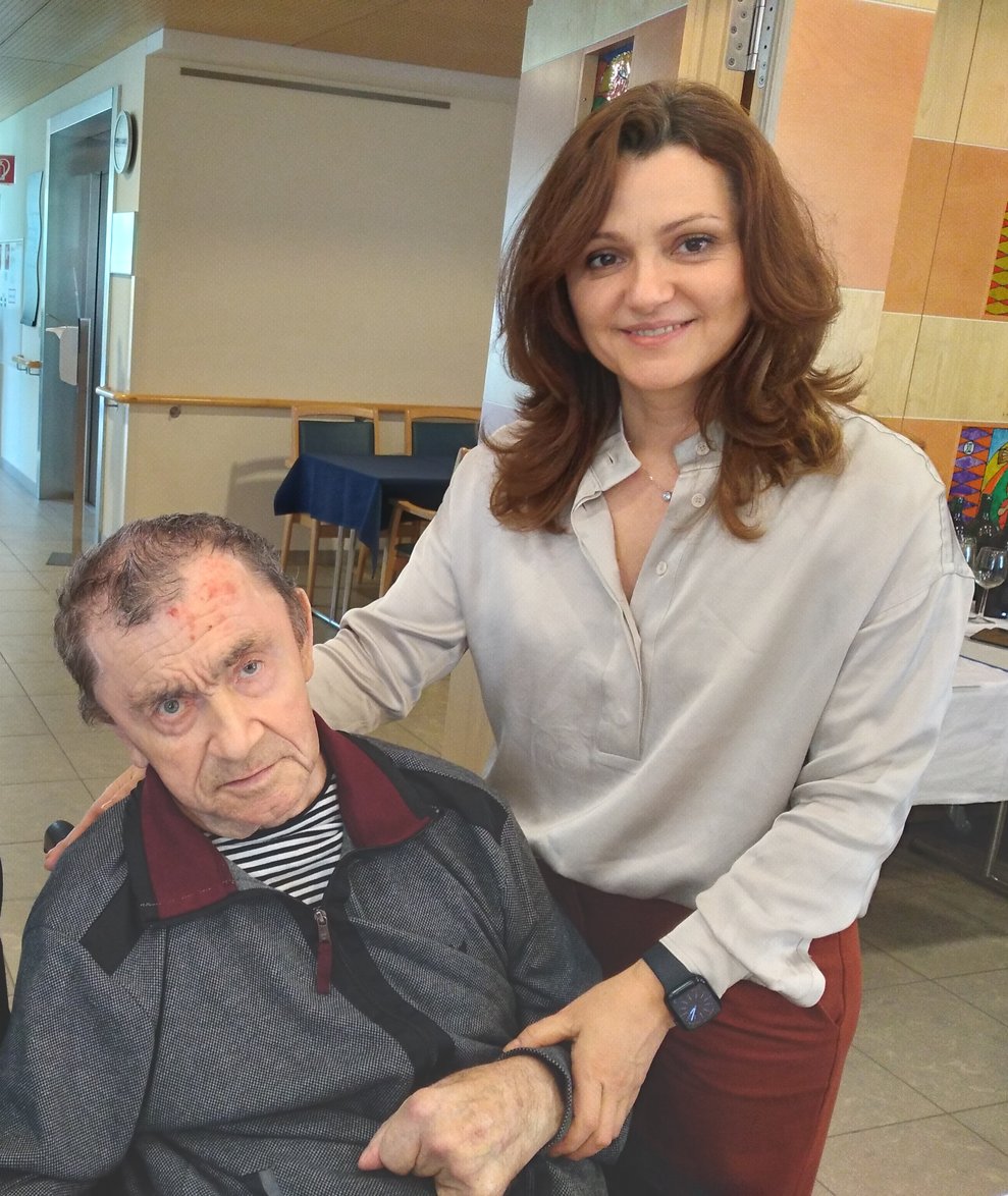 Direktorin mit Jubilar