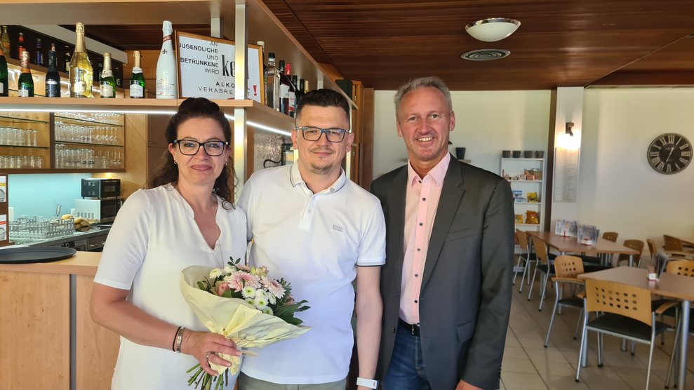 Bürgermeister Herr DI Christoph Prinz überbrachte die Glückwünsche zur Neueröffnung.