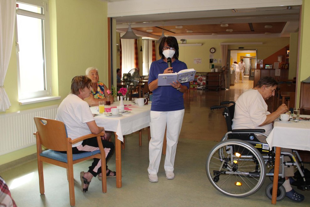 Geburtstagsjause im Juni