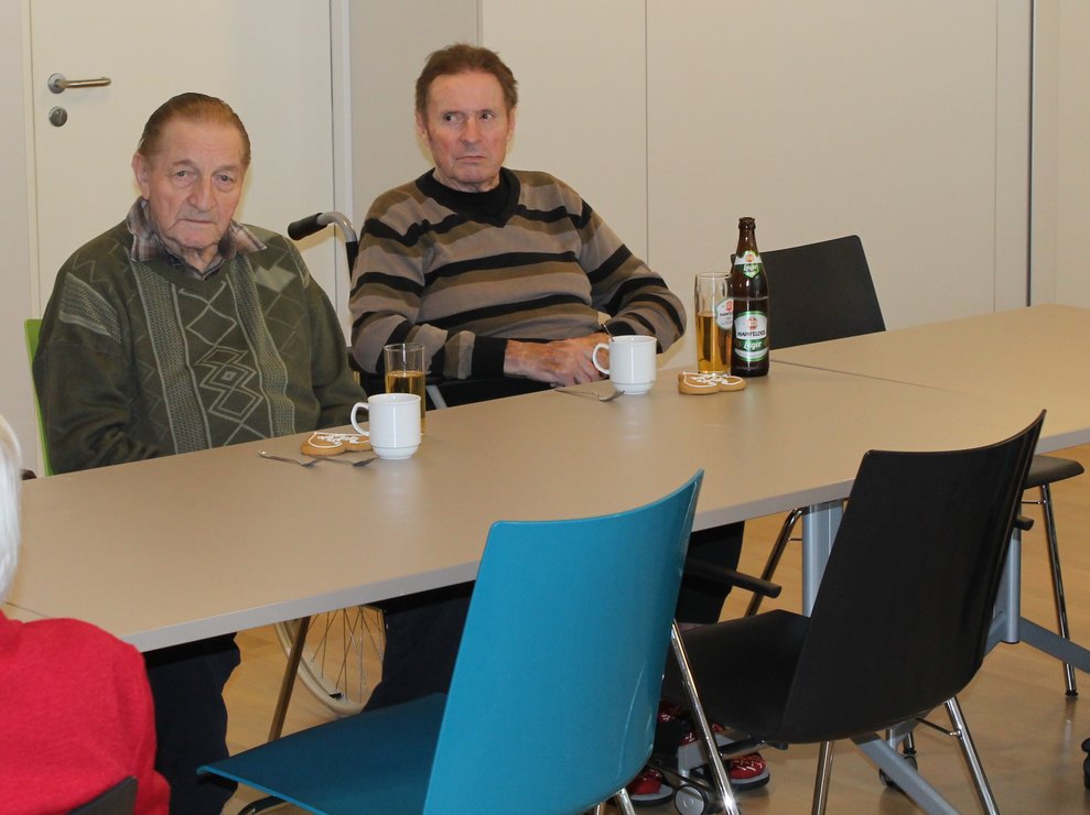 Geburtstagsfeier (November-Dezember) 2024