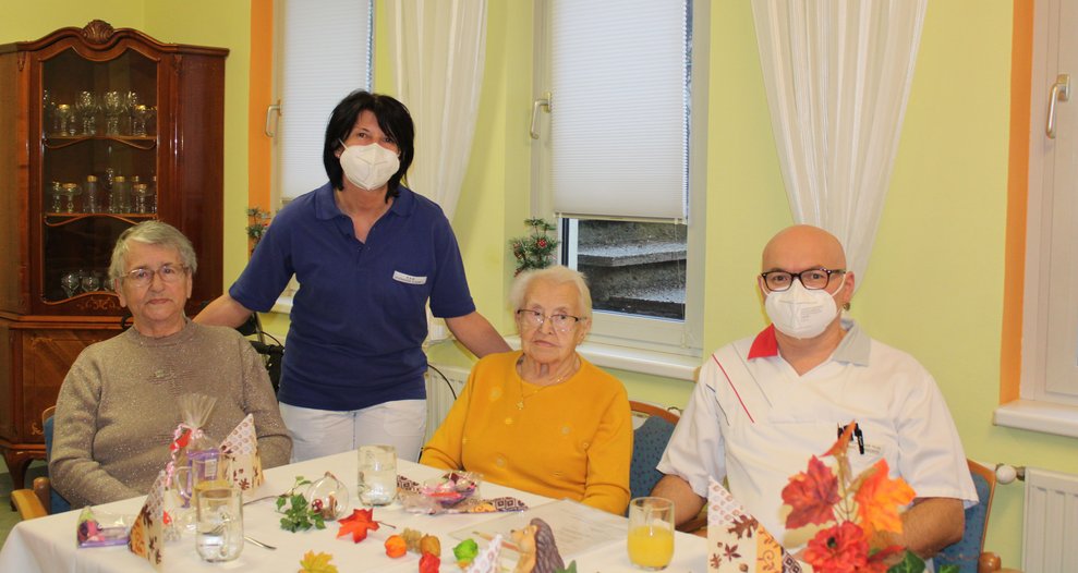 Geburtstagsjause im Pflegezentrum Hollabrunn