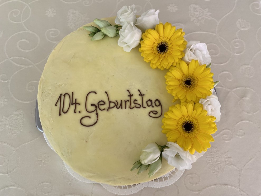 Eine Torte, für einen ganz besonderen Geburtstag.