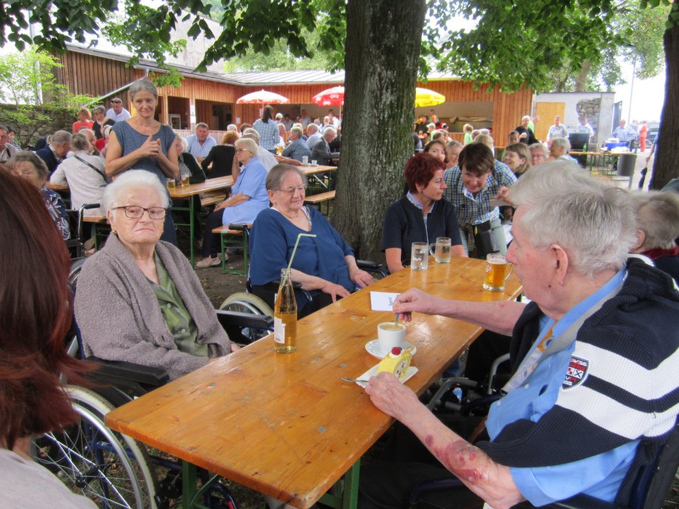 BewohnerInnen.