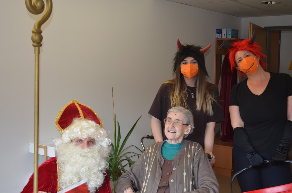 Freude bei unseren Bewohnerinnen
