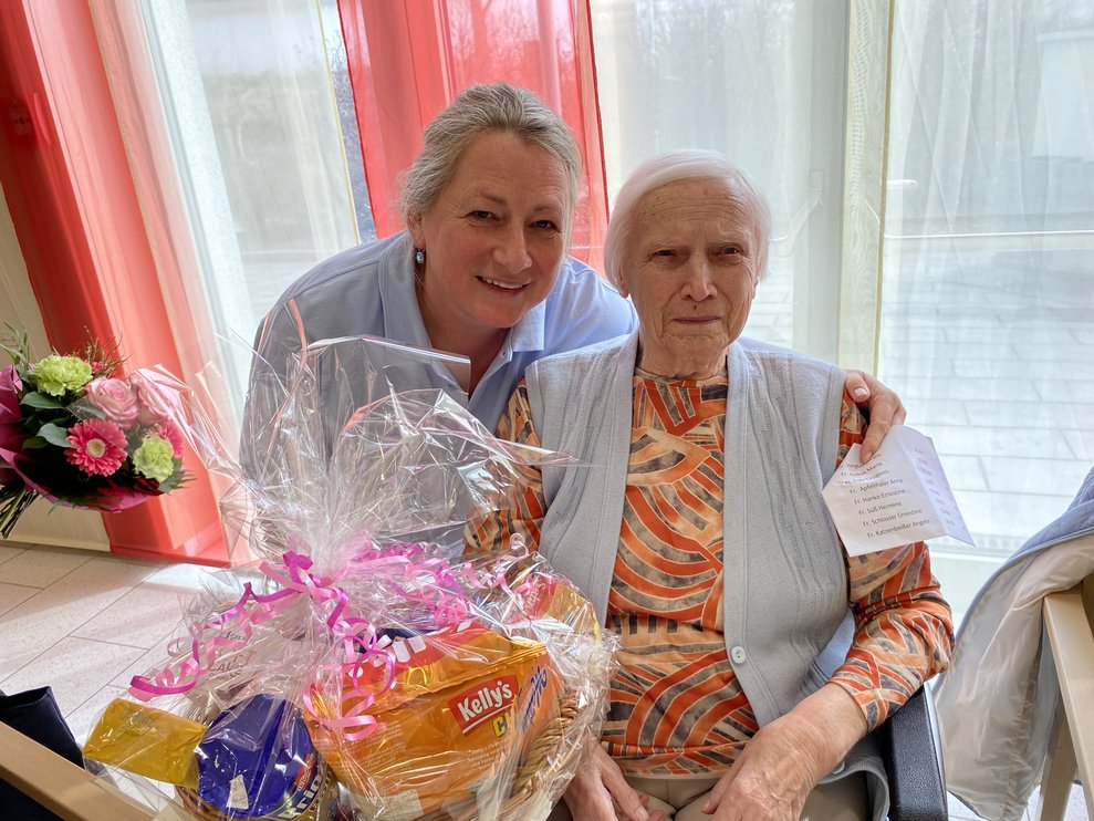 Auch Frau Hanko feiert ihren 90iger...