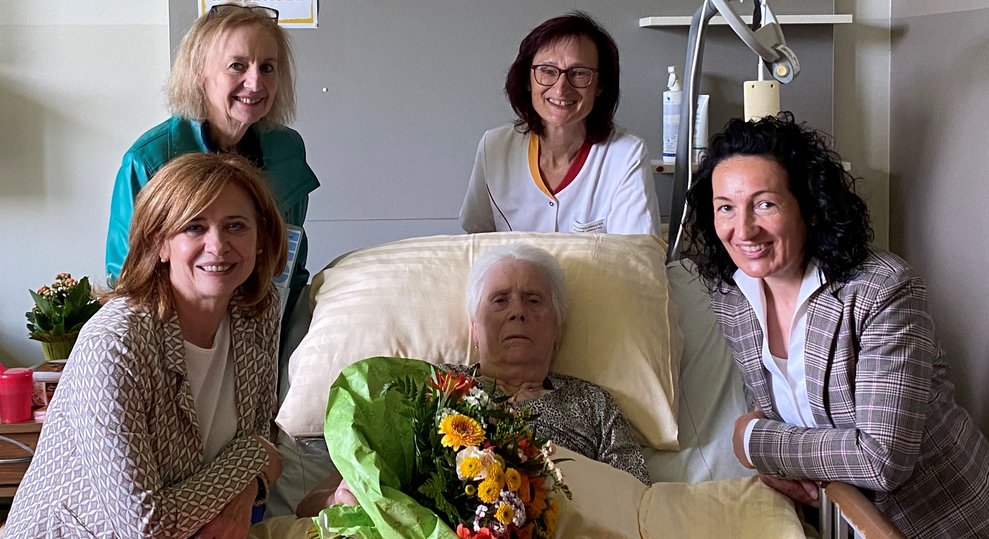Wir gratulieren Frau Helene Holzbauer zum 85. Geburtstag.