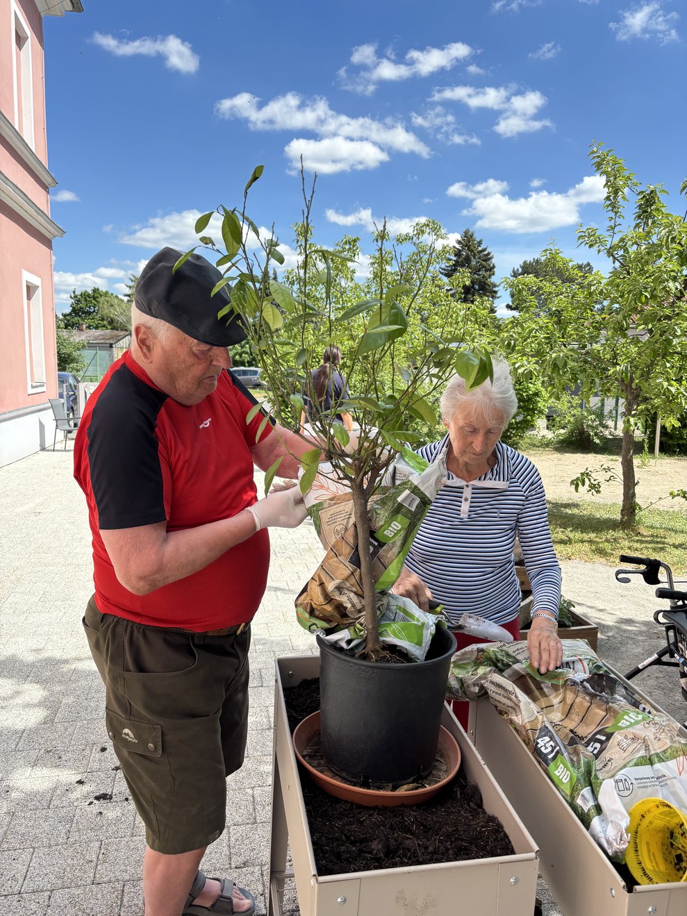 Bewohner und Bewohnerin
