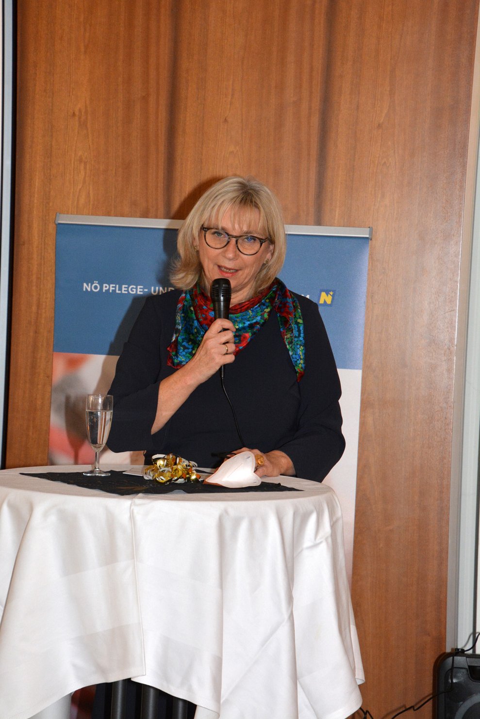 Geschäftsführung Frau Dr. Silvia Bodi MSc