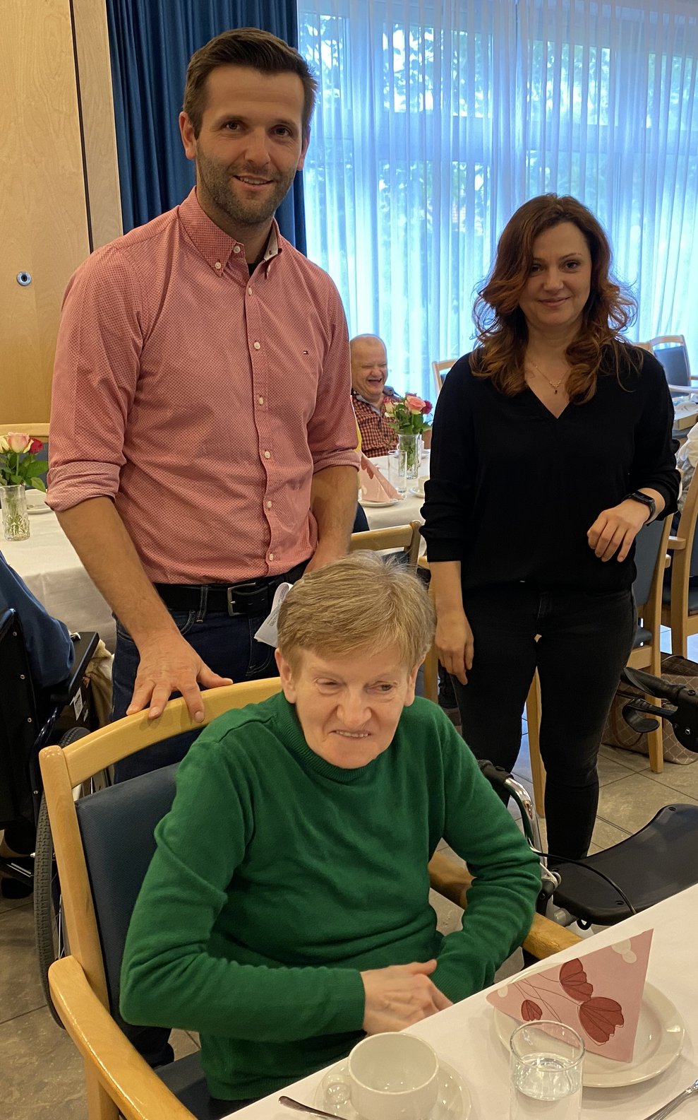 Jubilarin mit Direktoren
