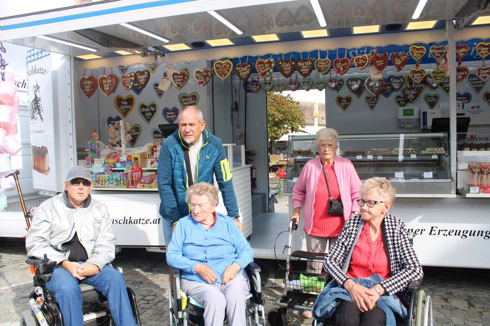 Ausfahrt zum Jahrmarkt
