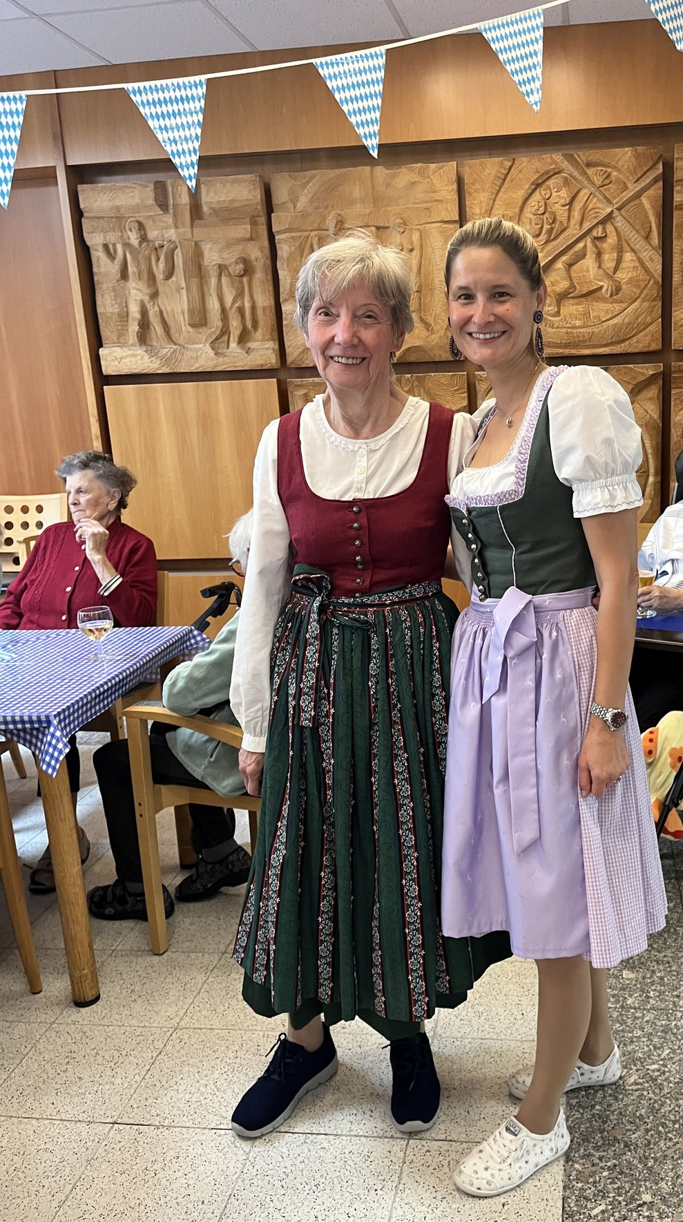 Zwei Frauen