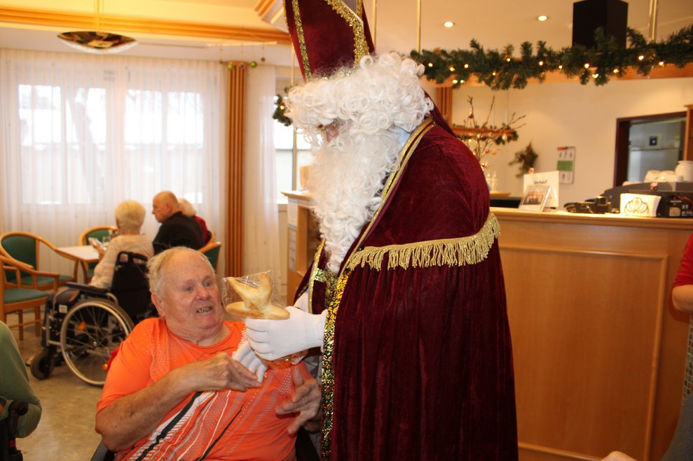 Nikolaus u. Krampus