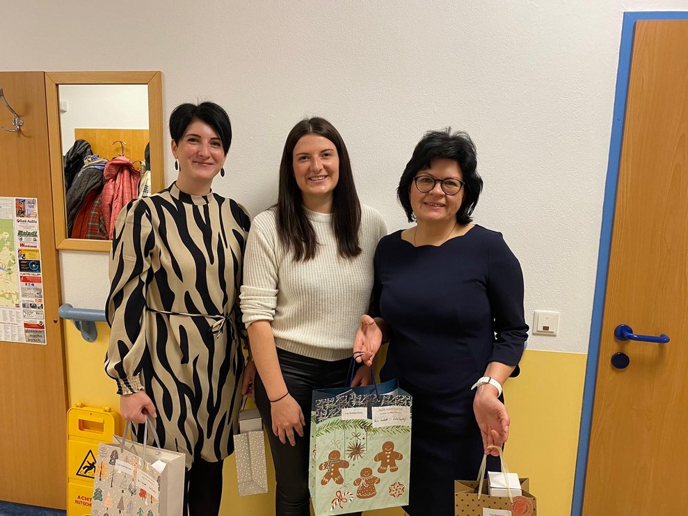 für unsere Freiwilligen gibt es Weihnachtsgeschenke
