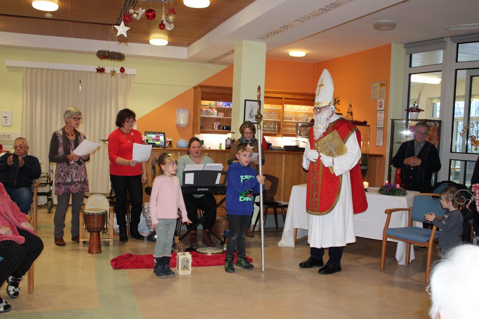 Nikolausfeier mit Wortgottesdienst