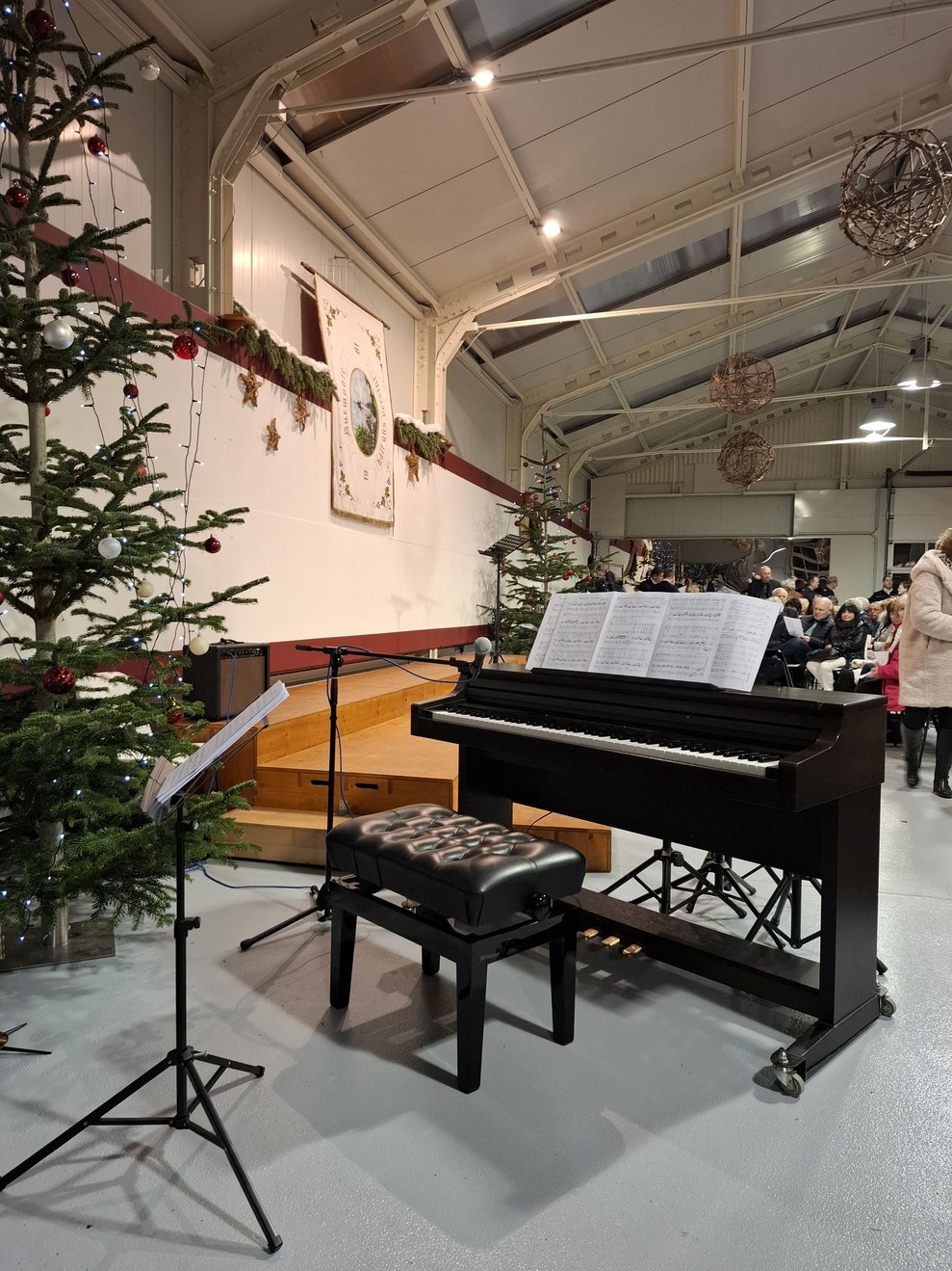 Schöne weihnachtliche Dekoration.