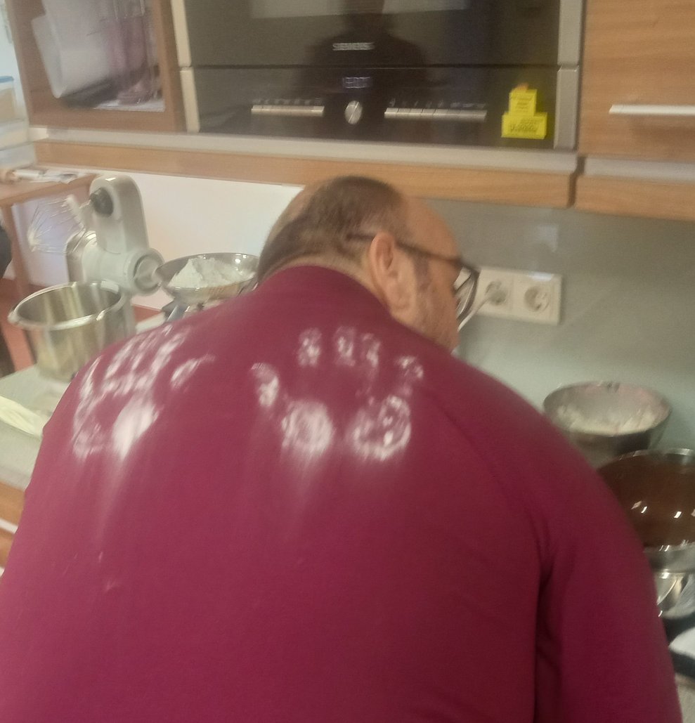 Manchmal braucht man einfach einen breiten Rücken. ;-)