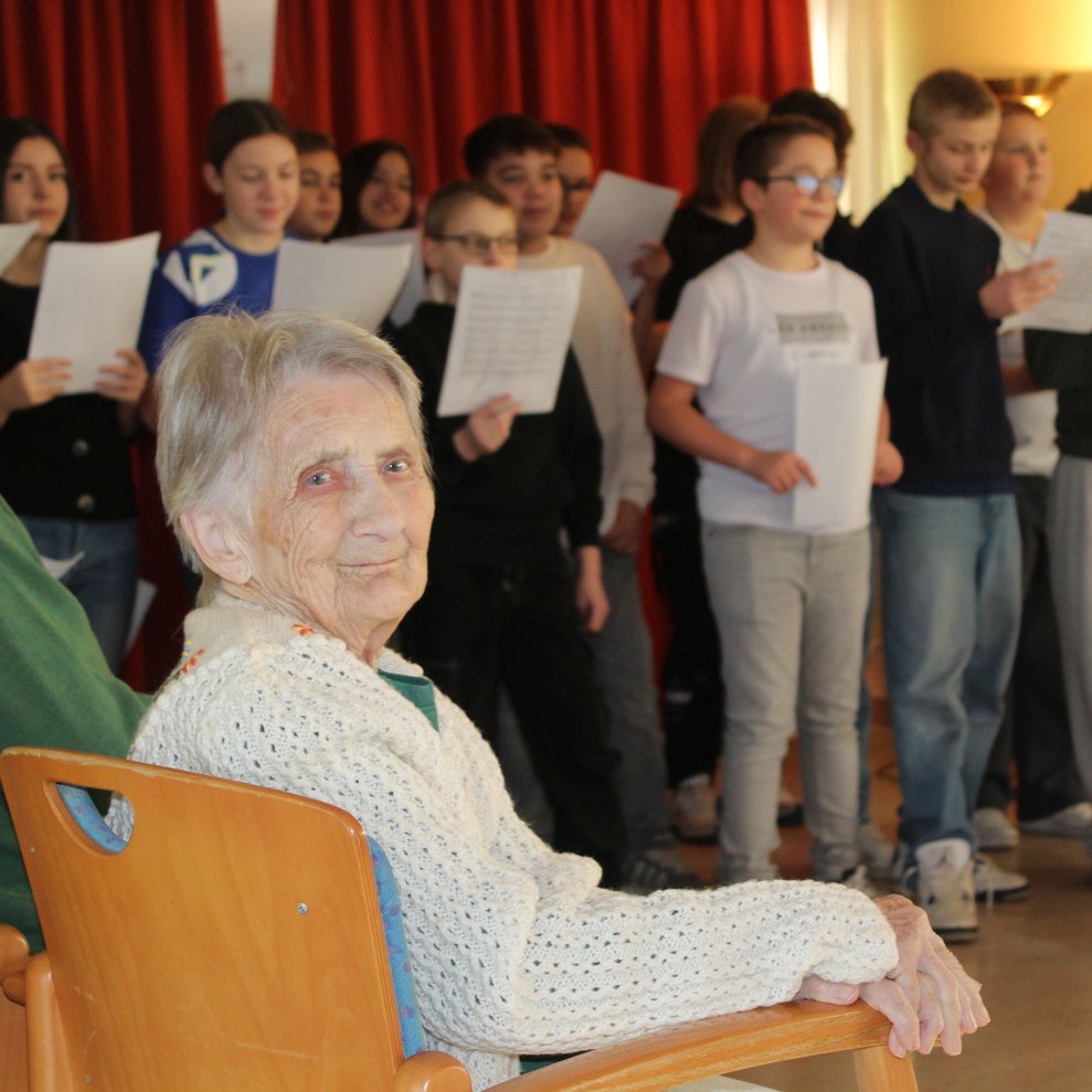 Adventklänge mit Mittelschülerinnen und Schüler