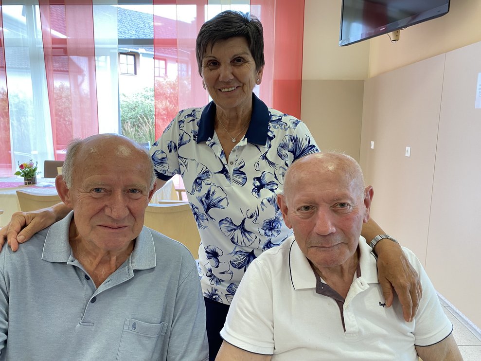 Hr. Katzenbeißer feiert heute seinen 77. Geburtstag.