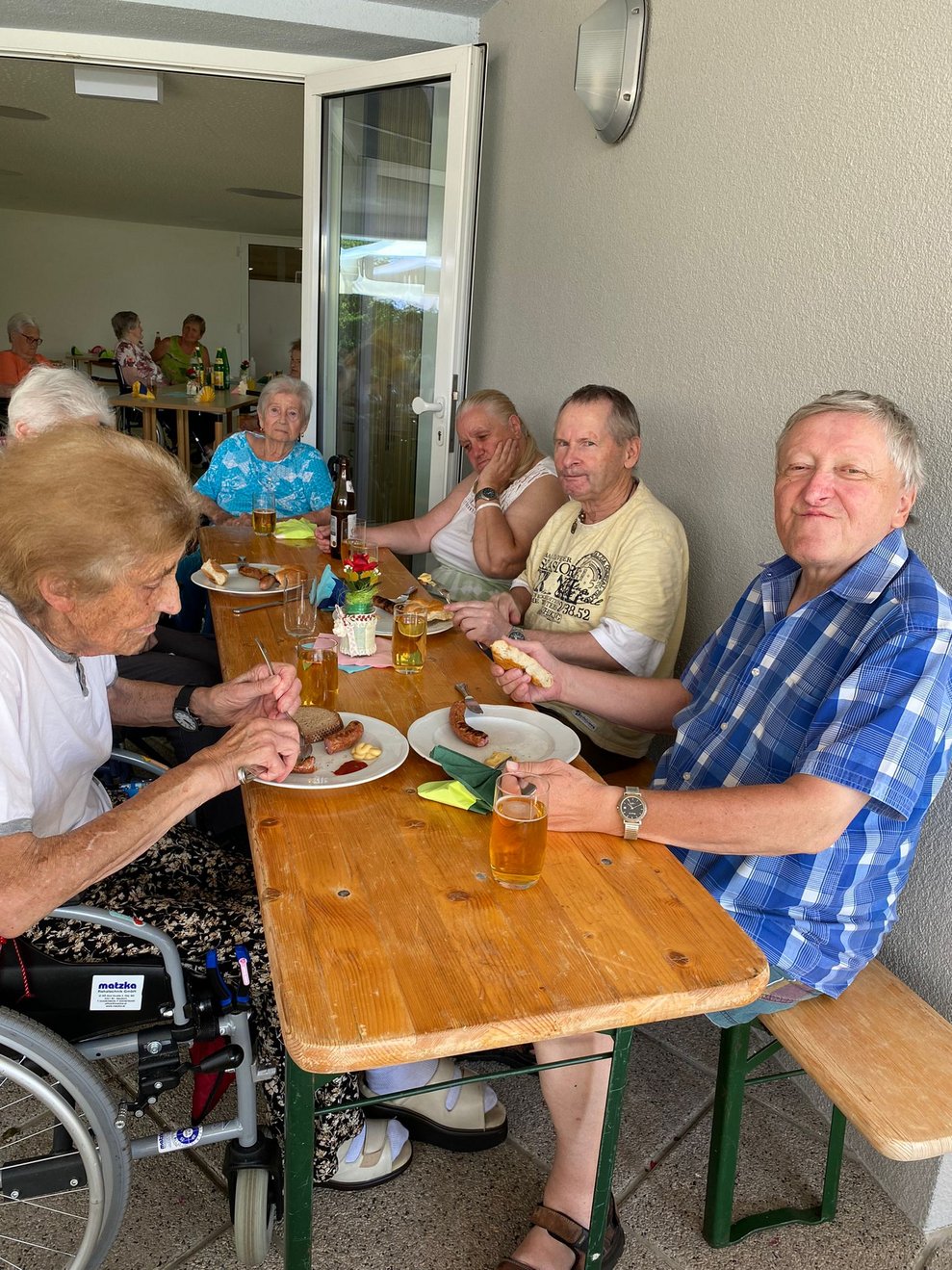 nette, gesellige Runde