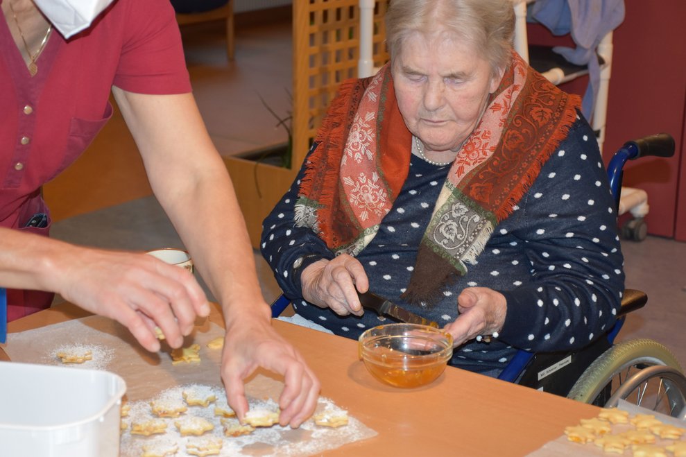 ... zwischen Mehl und Milch macht so mancher Knilch, eine riesengroße Kleckerei - in der 
