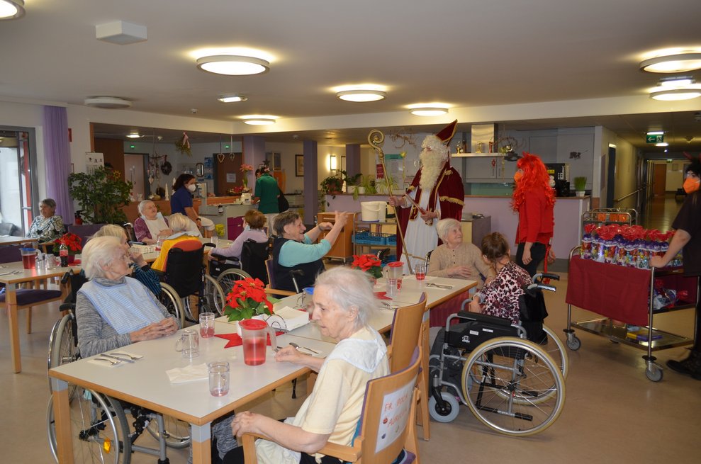 Freude im Speisesaal