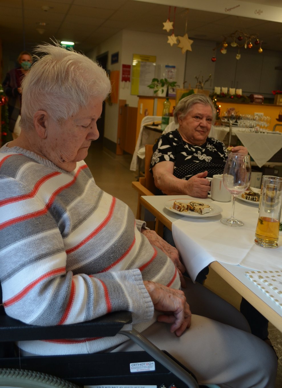 entspannt beim Weihnachtsnachmittag