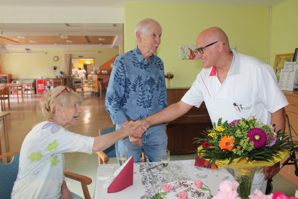 Pflege- und Betreuungsmanger gratuliert