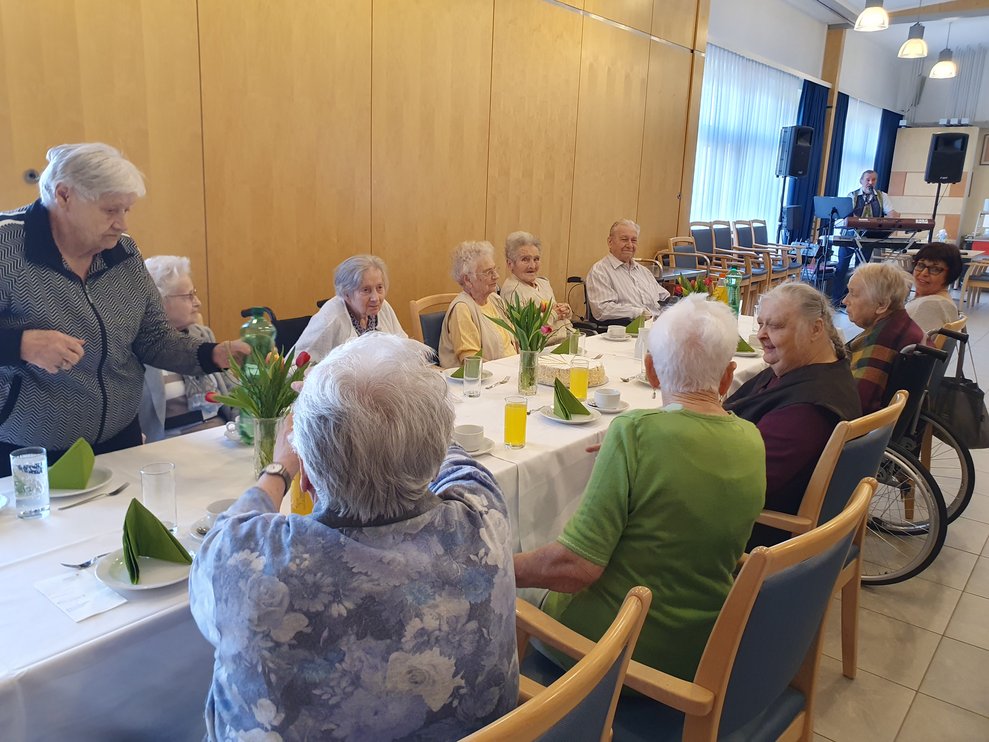 Jubilare an der Festtafel