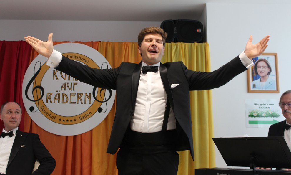 Jakob Nistler tut es ihr gleich.