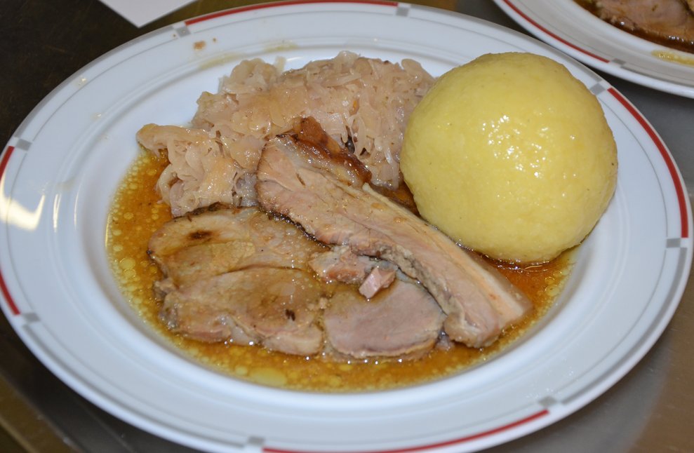 Die Küche servierte zu Mittag...