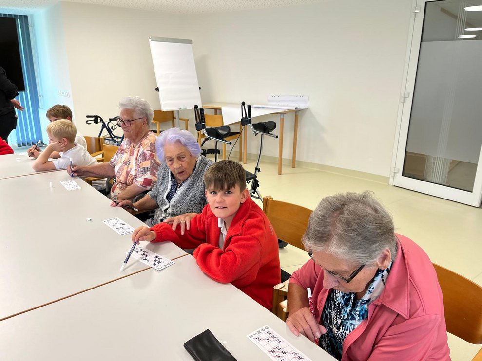 das Spiel gefällt wohl Jung und Alt