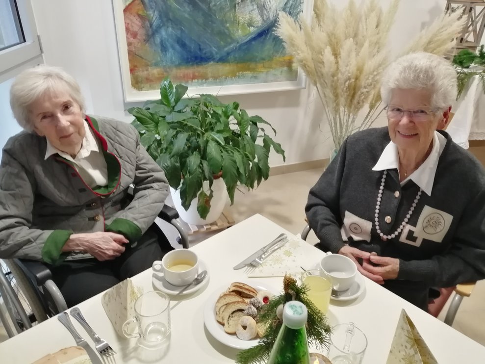Zwei Frauen