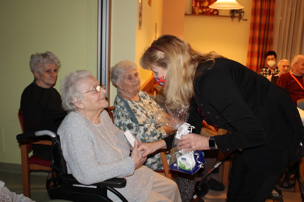 Vorweihnachtsfeier im Pflegezentrum
