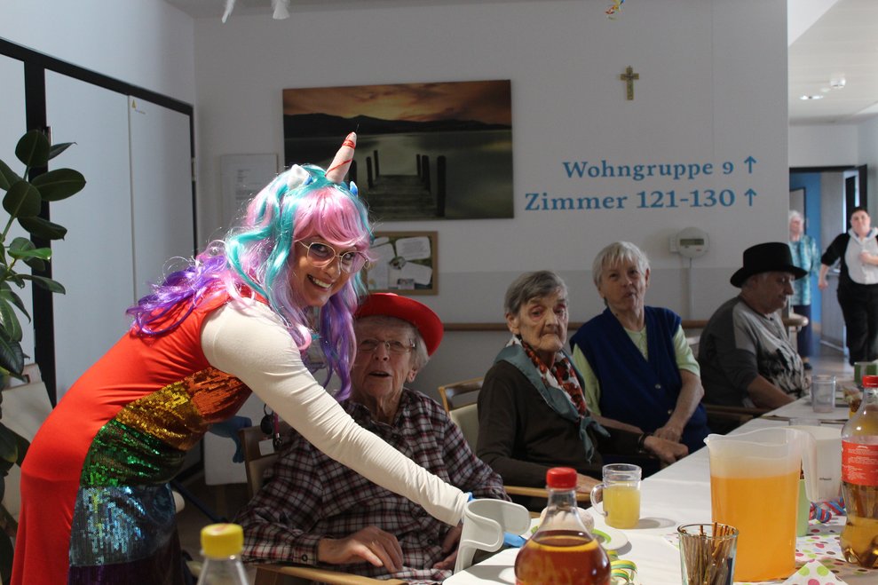 Die letzten Vorbereitungen sind abgeschlossen, nun kann das Fest beginnen!
