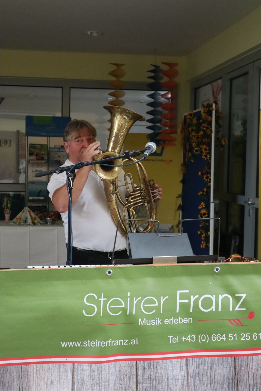 Musikalische Unterhaltung von Steirer Franz.