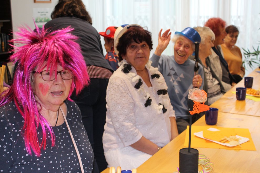 Die Tischdekoration ist natürlich auch auf Fasching abgestimmt.