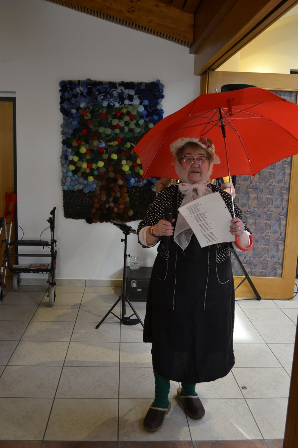 Frau liest