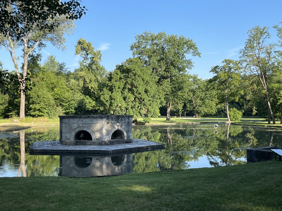 Teich und Parkanlage