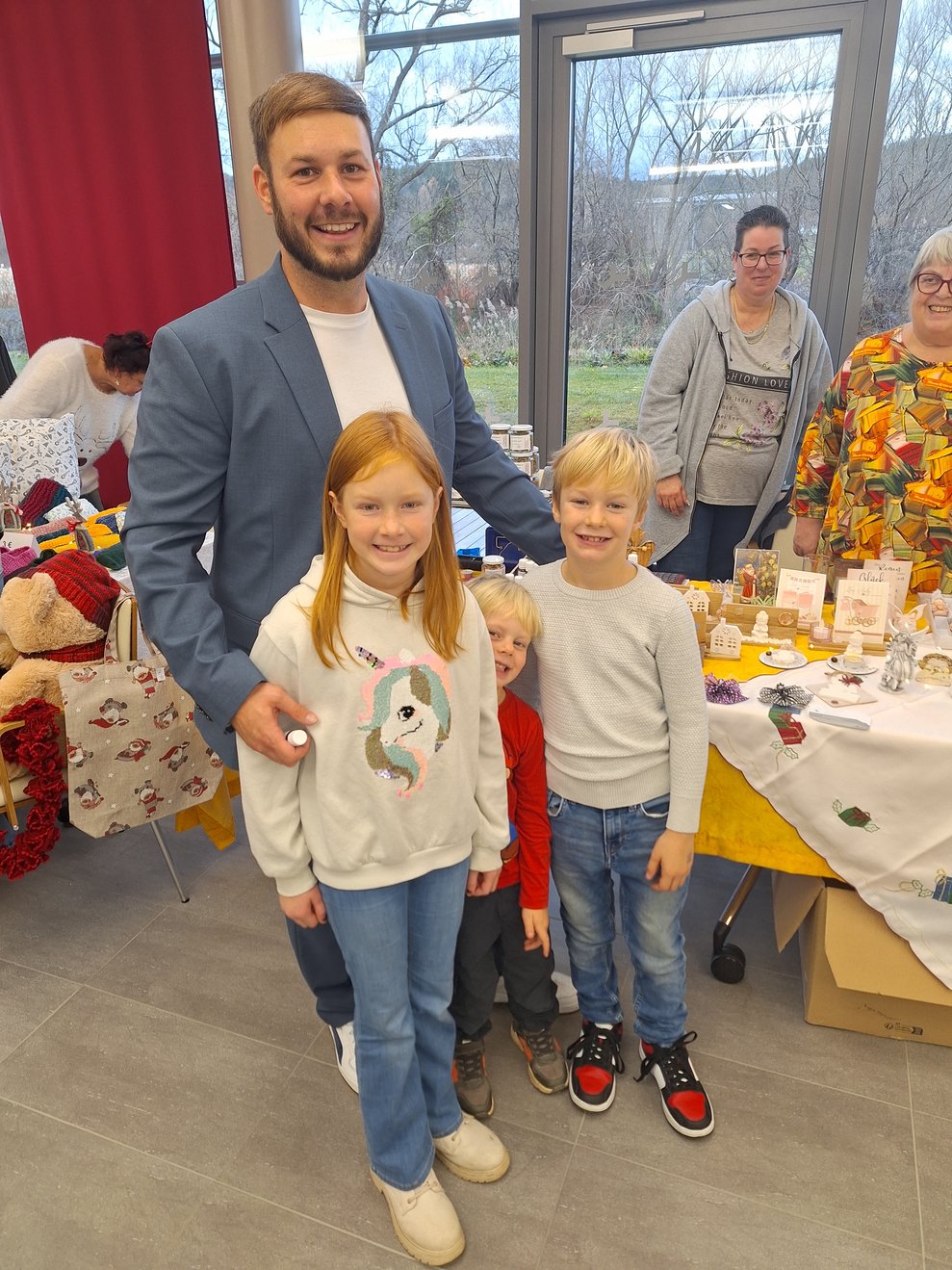 Über so jungen Besuch freuen wir uns immer ganz besonders. PBM Rene Pöttscher hat heute seine Kinder mitgebracht.