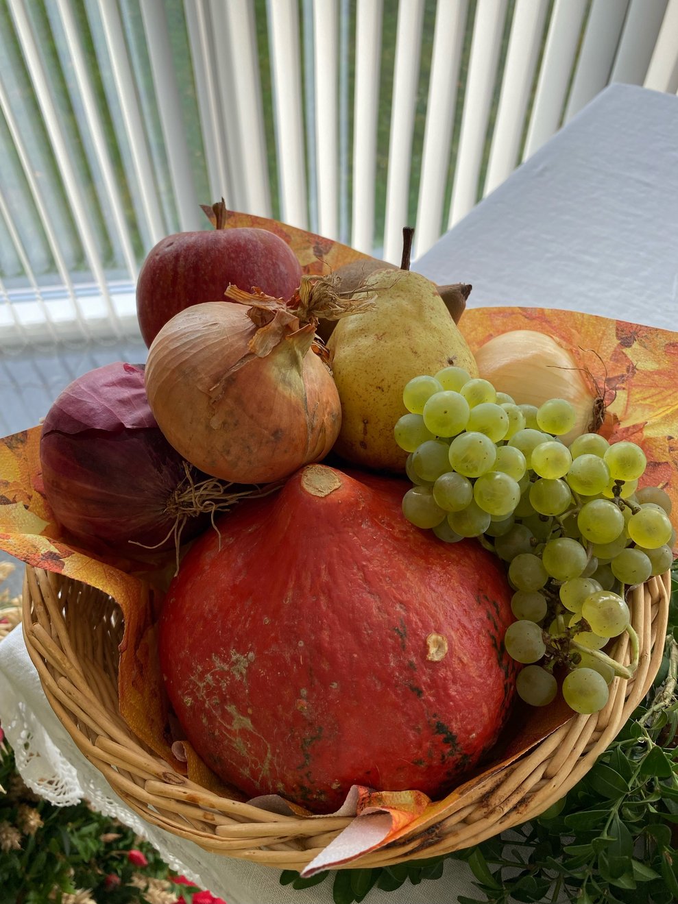 Obst- und Gemüsekörbchen