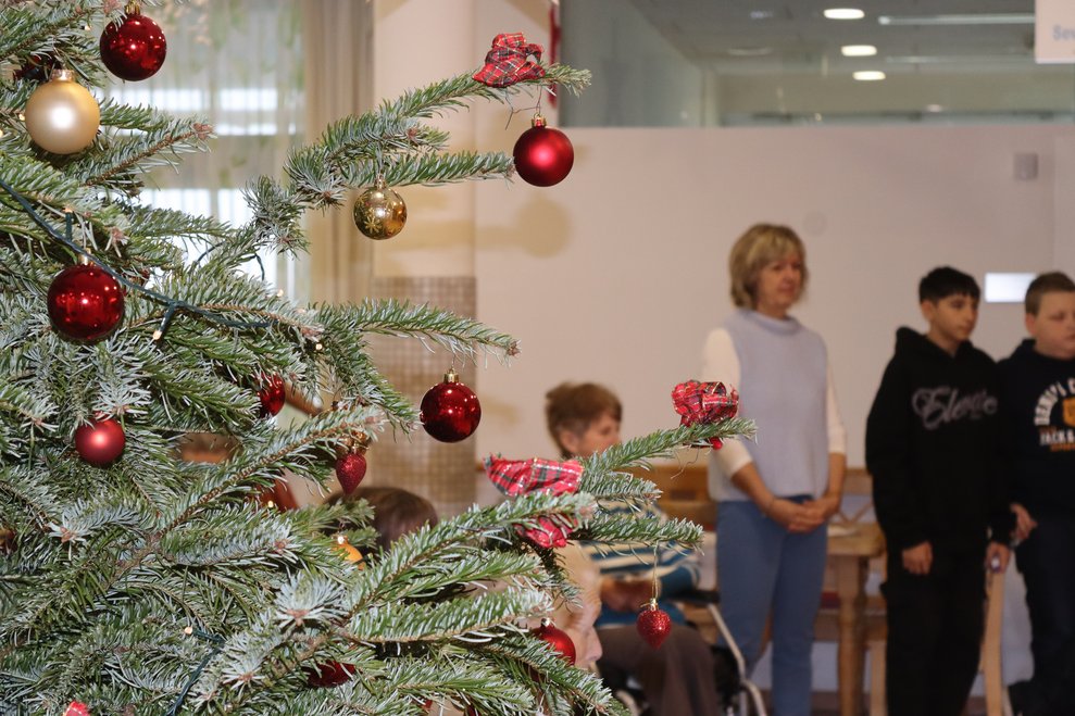 Weihnachtsgrüße der Mittelschule Wallsee