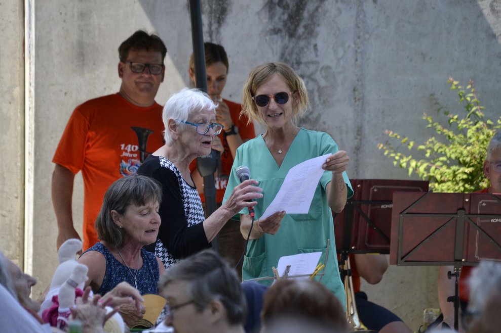 Frauen singen