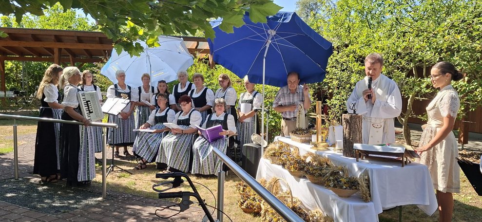 Kräutersegnung.