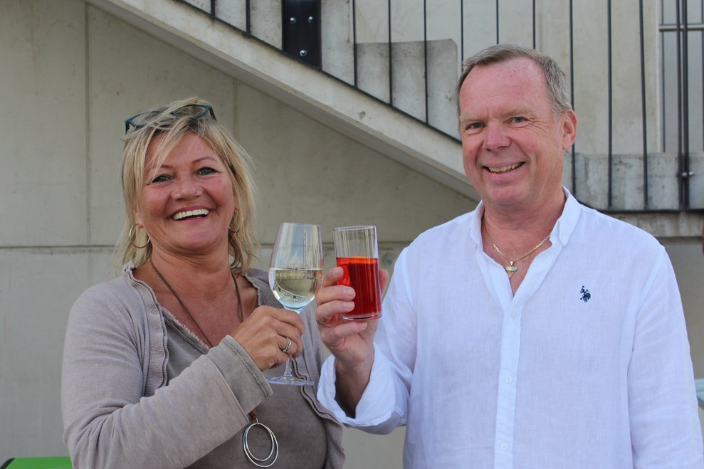 Vielen Dank an Karin und Fritz, die hinter der Bar vollen Einsatz zeigen!