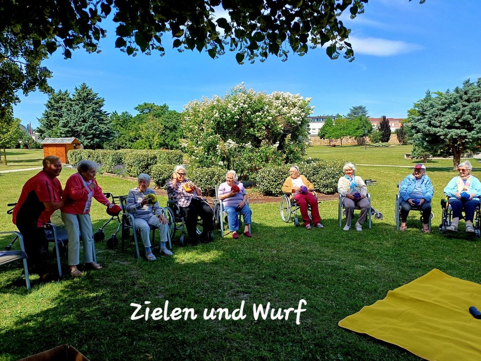 Ziel- und Wurfübungen