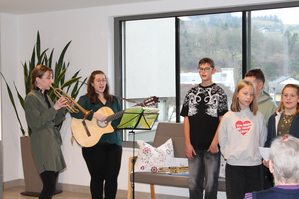 Adventsingen mit dem Ensemble der Mittelschule Hainfeld (2025)