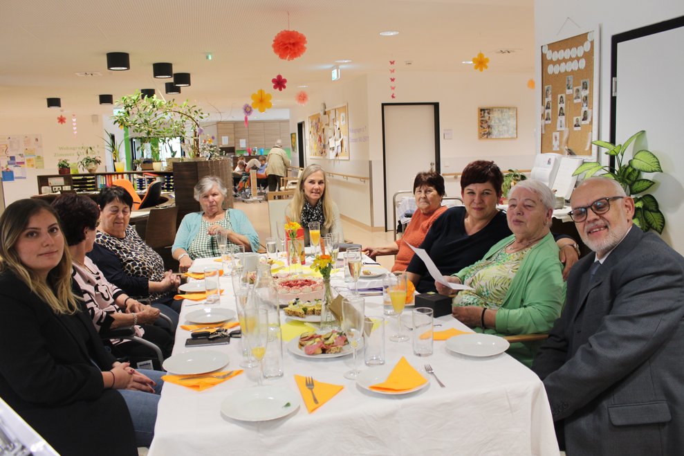 Noch einmal alles erdenklich Liebe zum 85. Geburtstag!