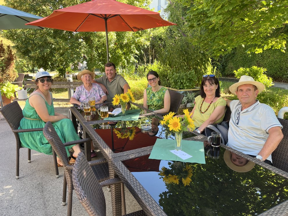 Bewohnerin mit Familie