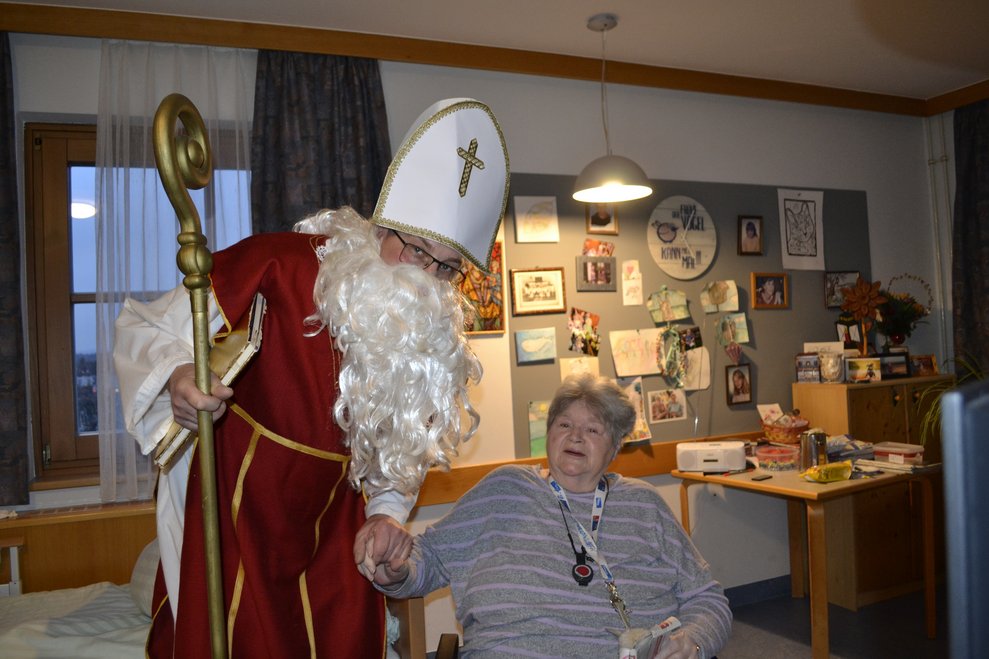 Nikolaus mit Frau