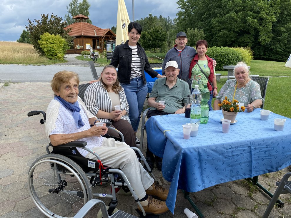 jetzt gibt es noch ein schönes Gruppenbild